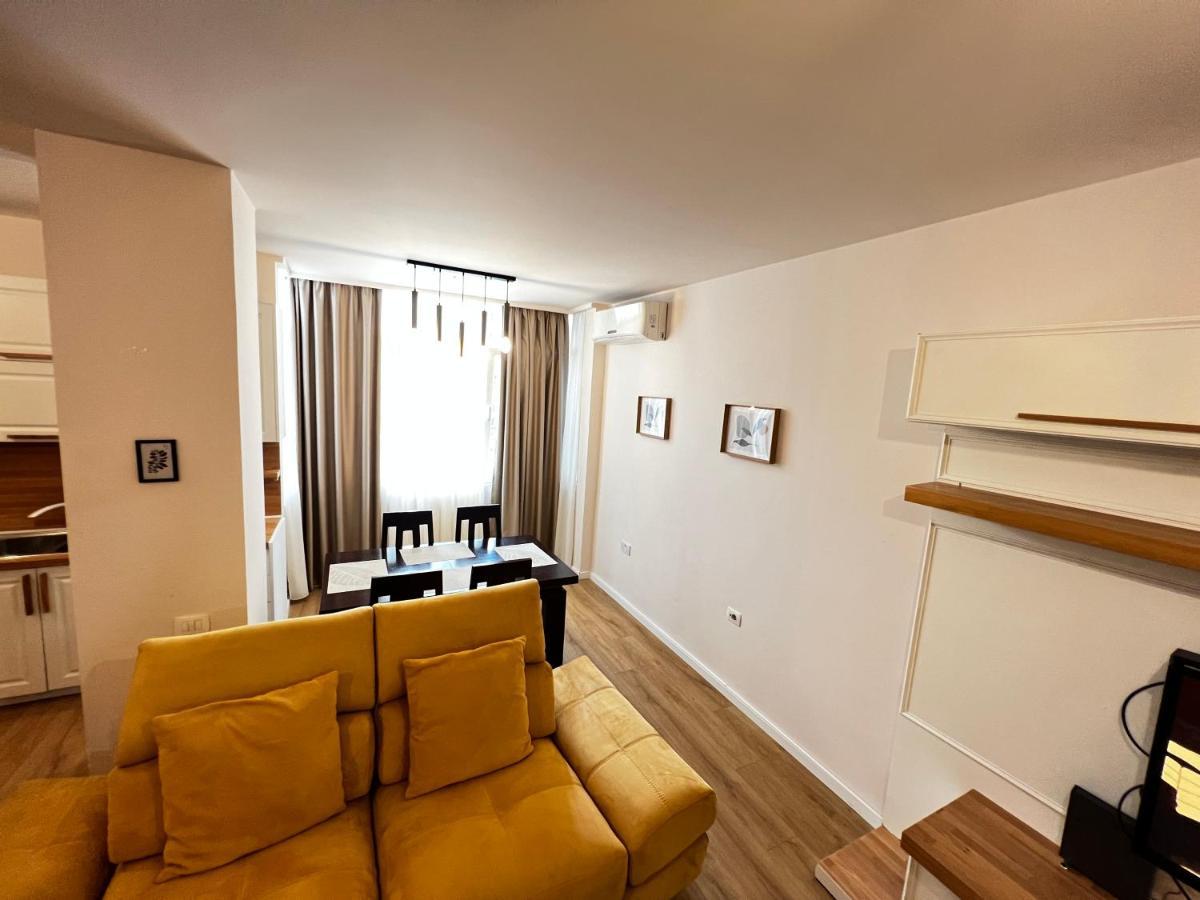 Tirana Main Square Apartman Kültér fotó