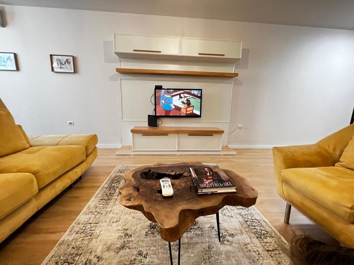 Tirana Main Square Apartman Kültér fotó