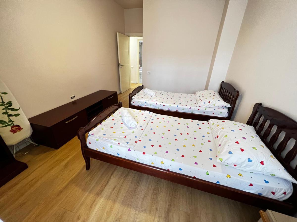 Tirana Main Square Apartman Kültér fotó